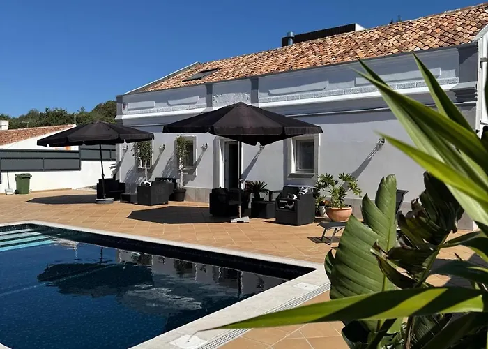 Stylish Retreat Sea View